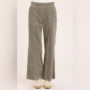 XCVI Rockne Pant. Corduroy. Size S
